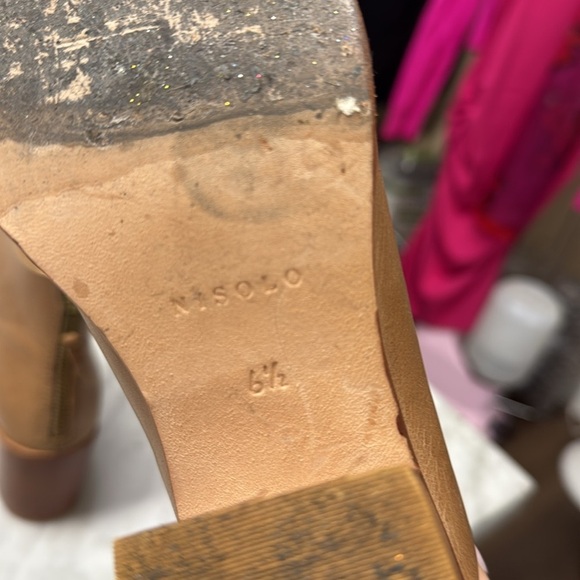 Nisolo Leather Dari Boot 2.0 in Almond Size 6.5 - Picture 9 of 16
